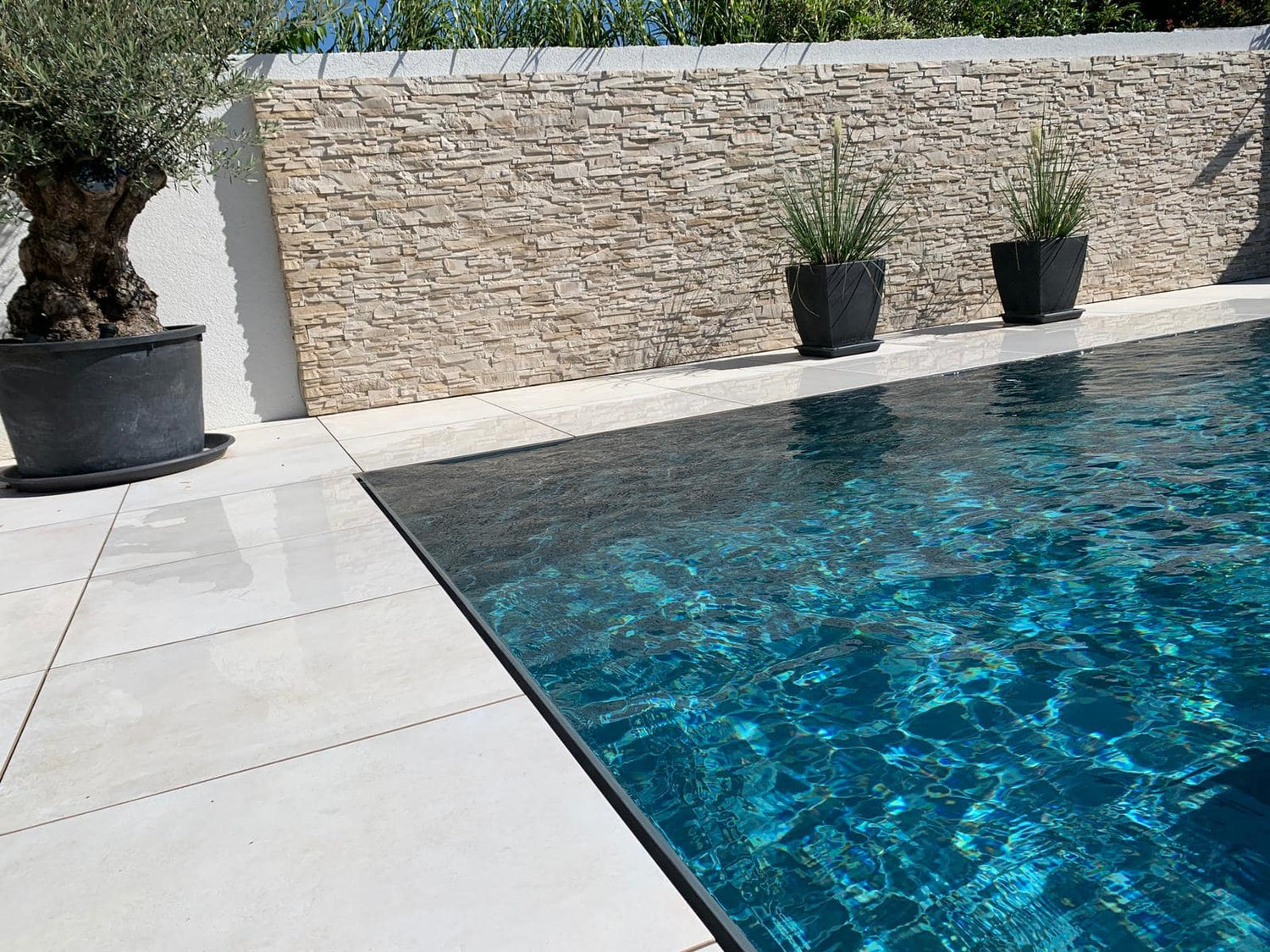 Eksklusivt PP-bassengoverløp