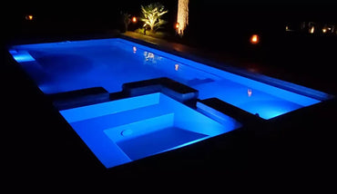 Fritidsbassenger Ubegrenset 4 × 7,90–9,14 m, 1,3–1,82 m dybde