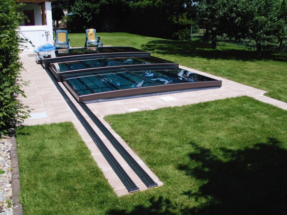 Lavt tak på bassenget - Master plus